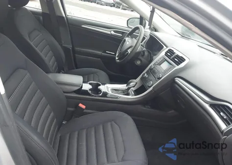 2015 Ford Fusion Se z USA, uszkodzony, nr VIN 3FA6P0H77FR210715